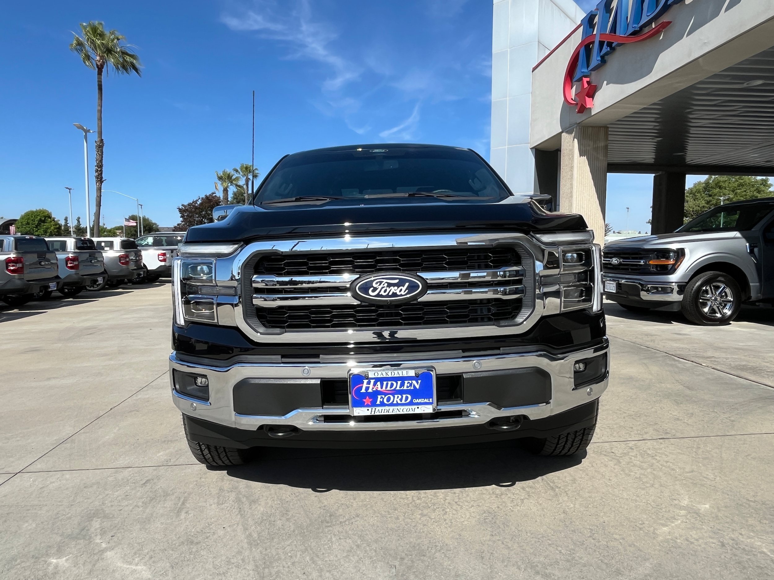 Certified 2025 Ford F150 Lariat w/ Equipment Group 502A High AWD/4WD image 3