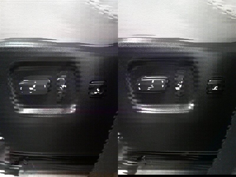 Used 2015 Lexus RX 450h AWD image 33