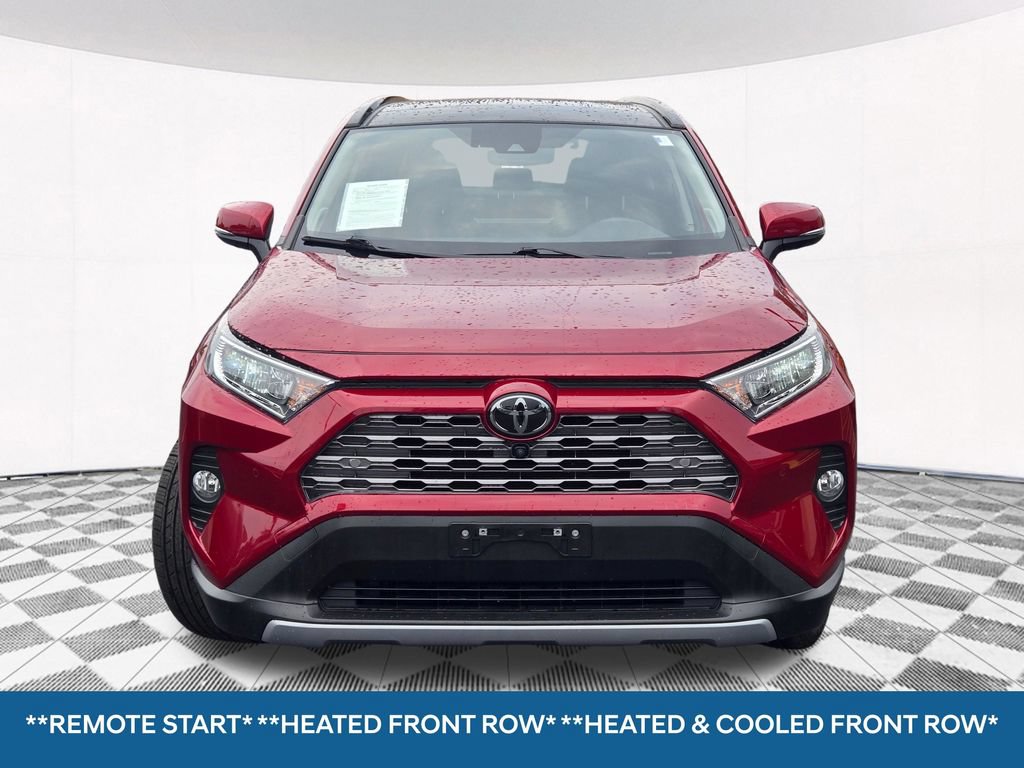 Used 2020 Toyota RAV4 Limited AWD/4WD image 4