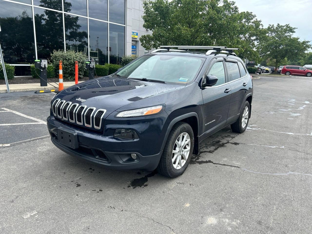Used 2015 Jeep Cherokee Latitude w/ Comfort/Convenience Group AWD/4WD image 7