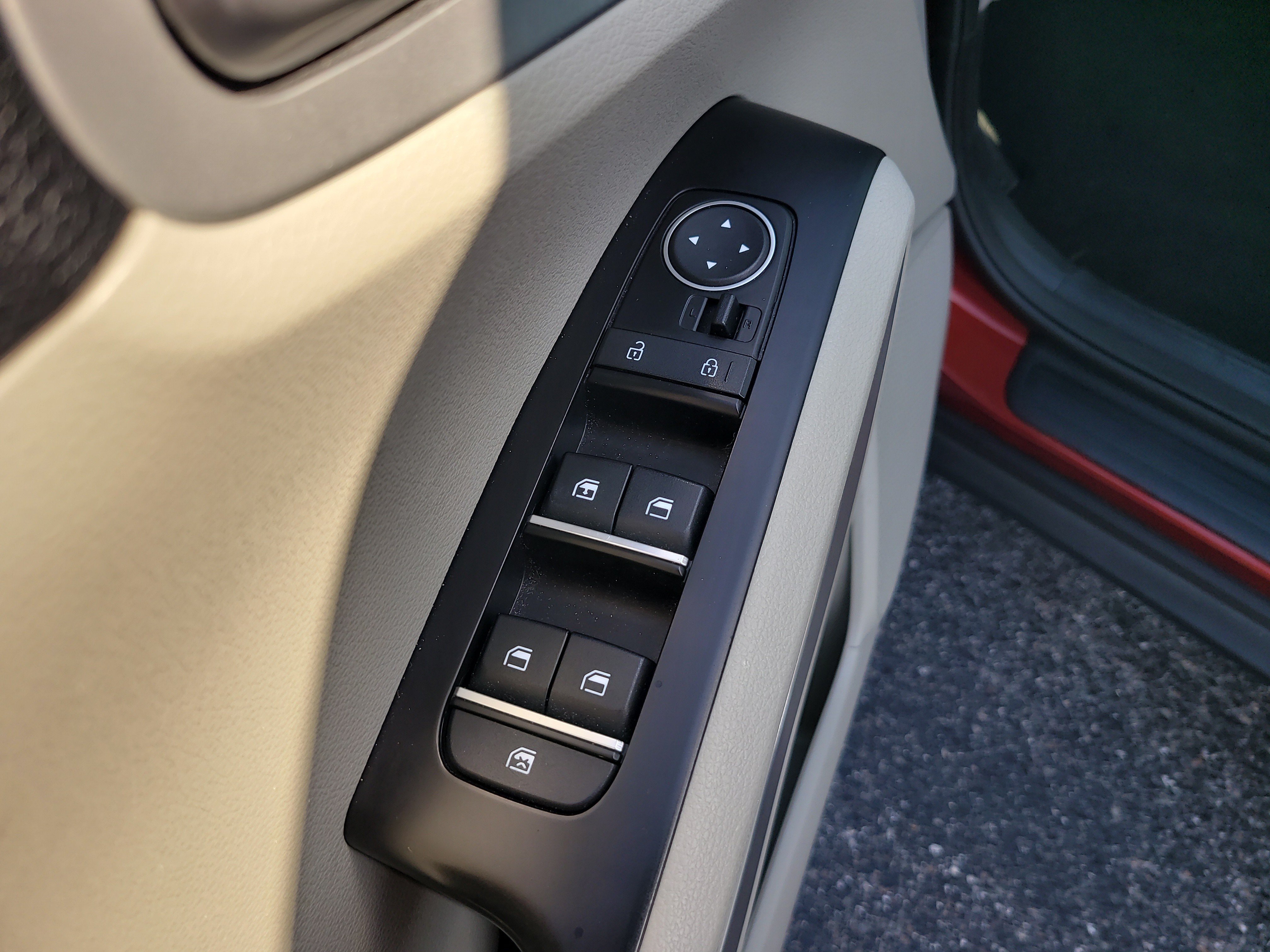 Used 2023 Kia Soul LX FWD image 15