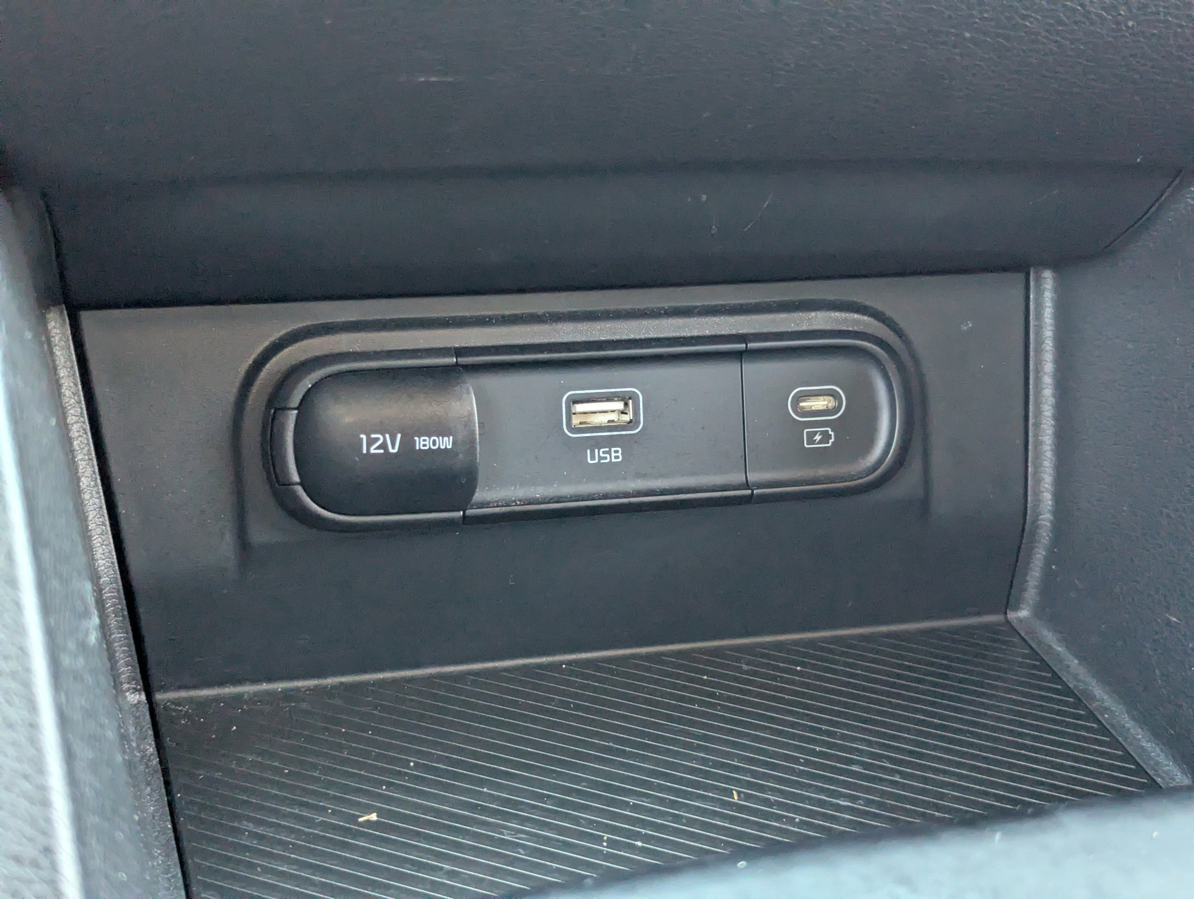 Certified 2024 Kia Sportage LX FWD image 27