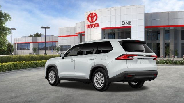 New 2026 Toyota Grand Highlander XLE FWD image 9