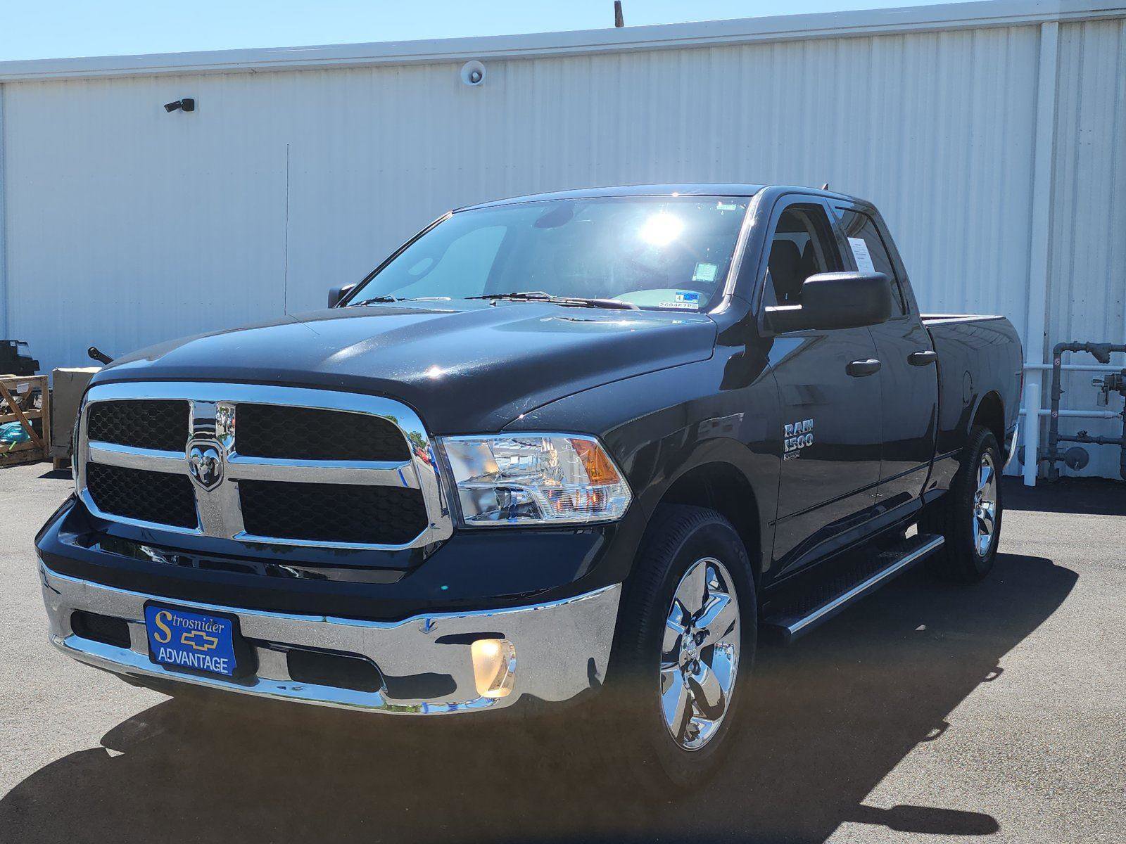 Used 2022 RAM 1500 Tradesman w/ Tradesman SXT Package RWD image 1