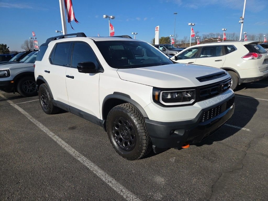 Used 2026 Honda Passport TrailSport Elite image 3