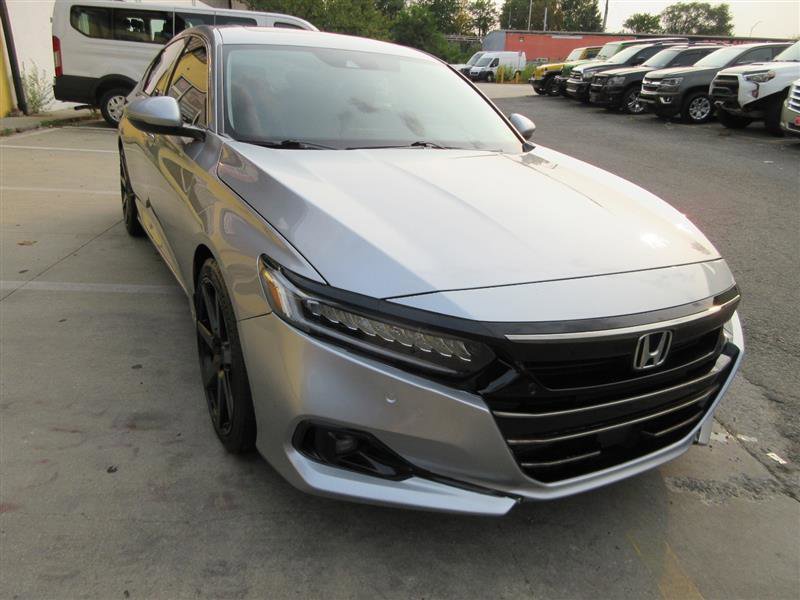 Used 2021 Honda Accord Touring image 16