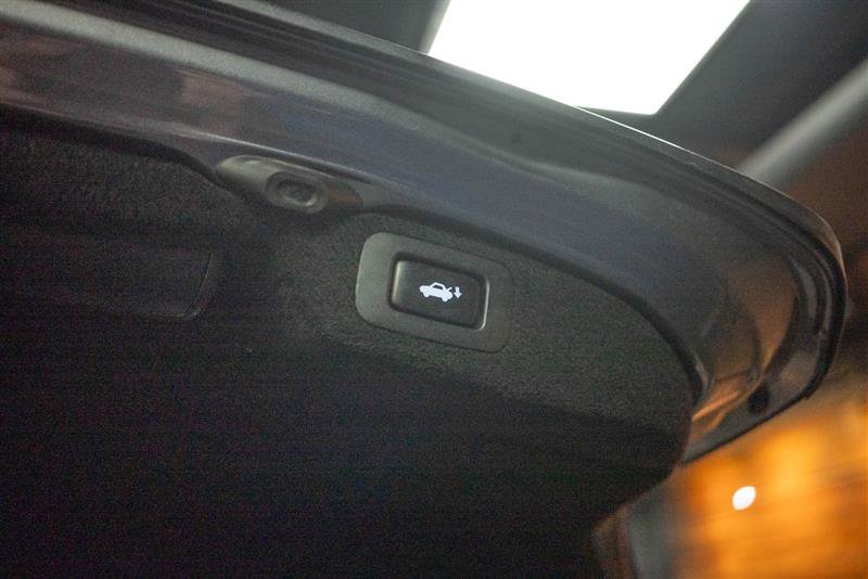 Used 2012 Lexus LS 460 AWD image 8