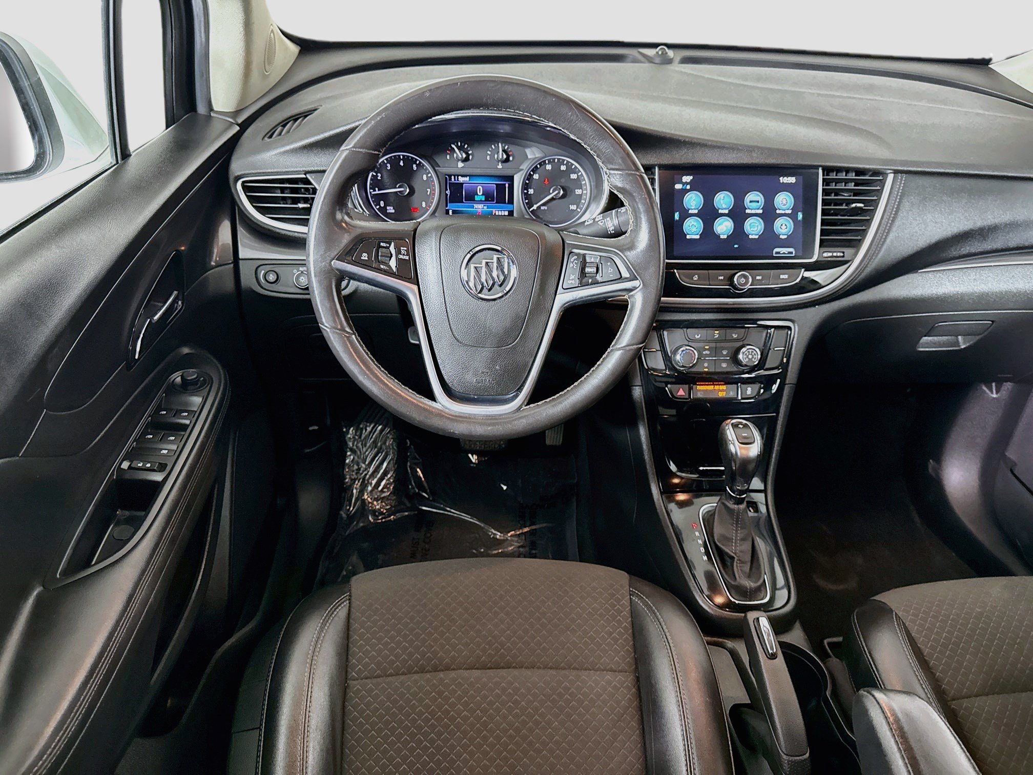 Used 2020 Buick Encore Preferred FWD image 17