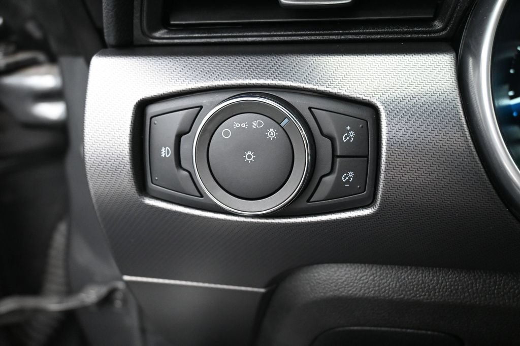 Used 2022 Ford Mustang GT Premium w/ Equipment Group 401A RWD image 18