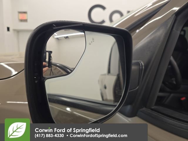 Used 2020 Nissan Titan PRO-4X w/ Pro-4x Convenience Package image 34