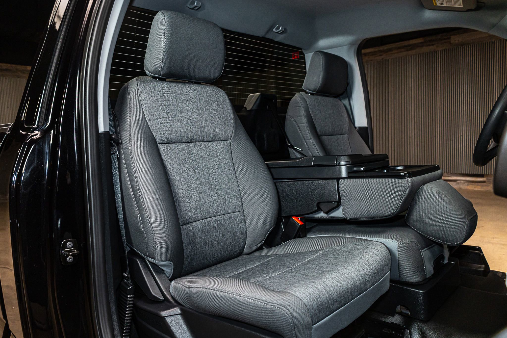 Used 2025 Ford F150 XL w/ Equipment Group 103A High image 19