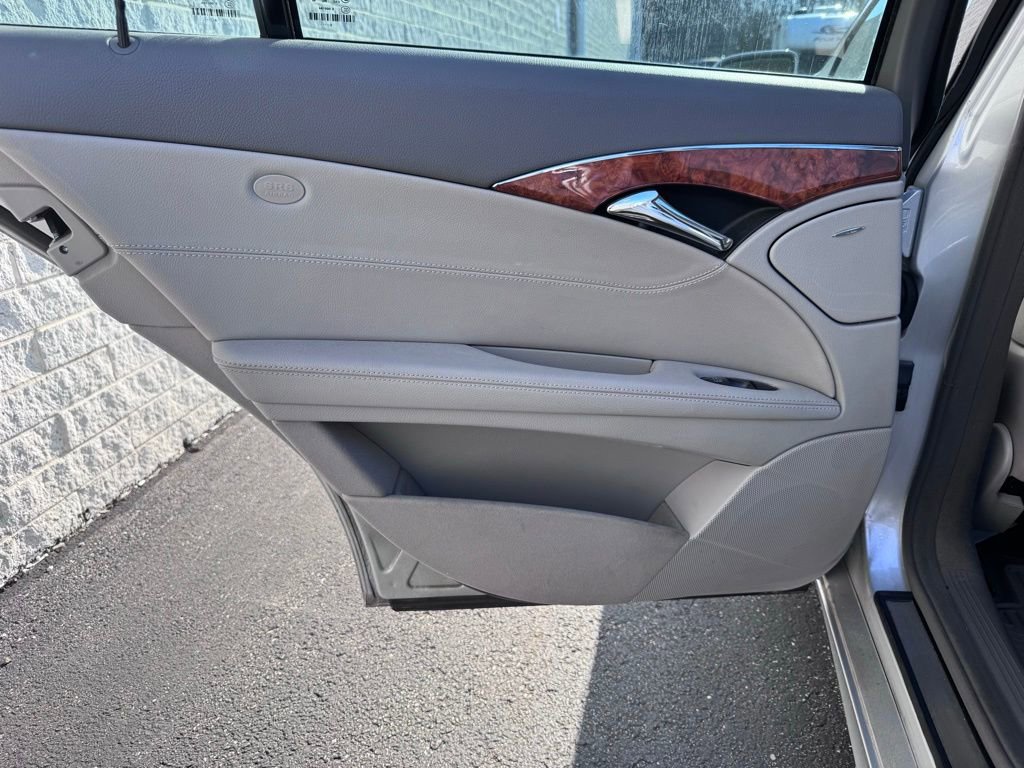 Used 2007 Mercedes-Benz E 320 BlueTEC Sedan image 17