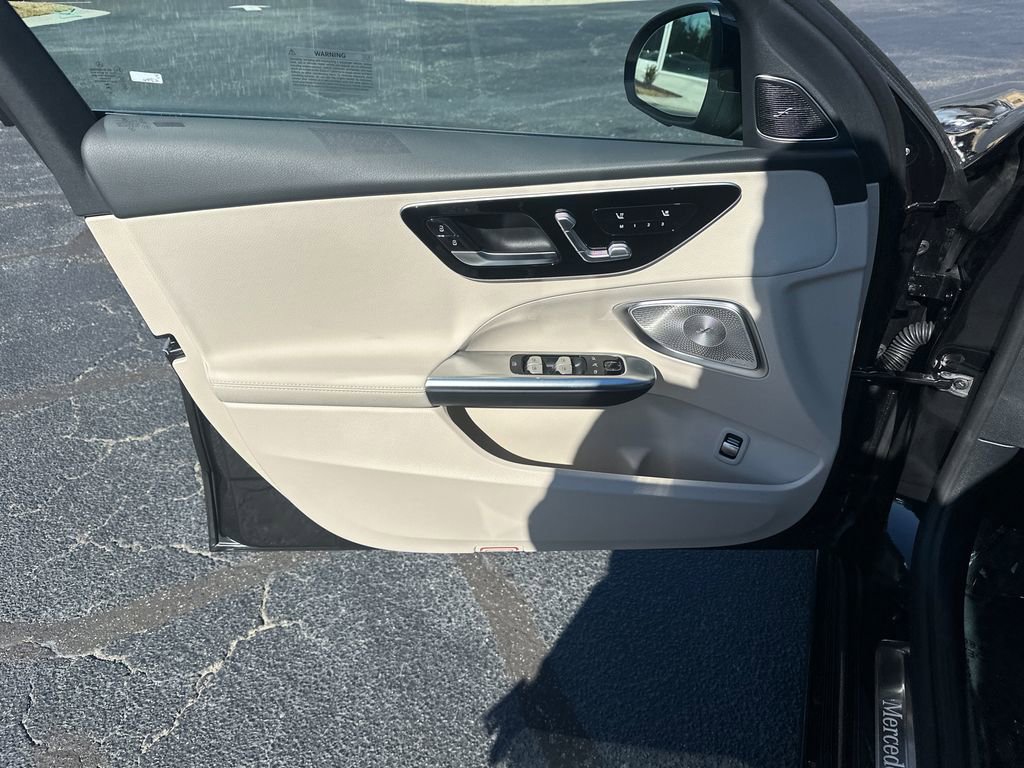 New 2026 Mercedes-Benz C 300 4MATIC Sedan image 10