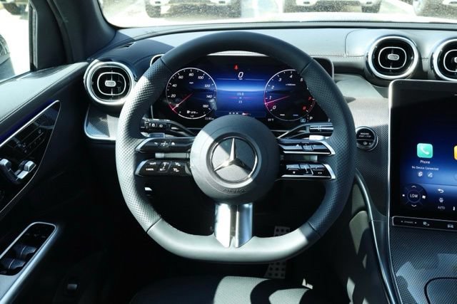 Used 2026 Mercedes-Benz GLC 300 image 15
