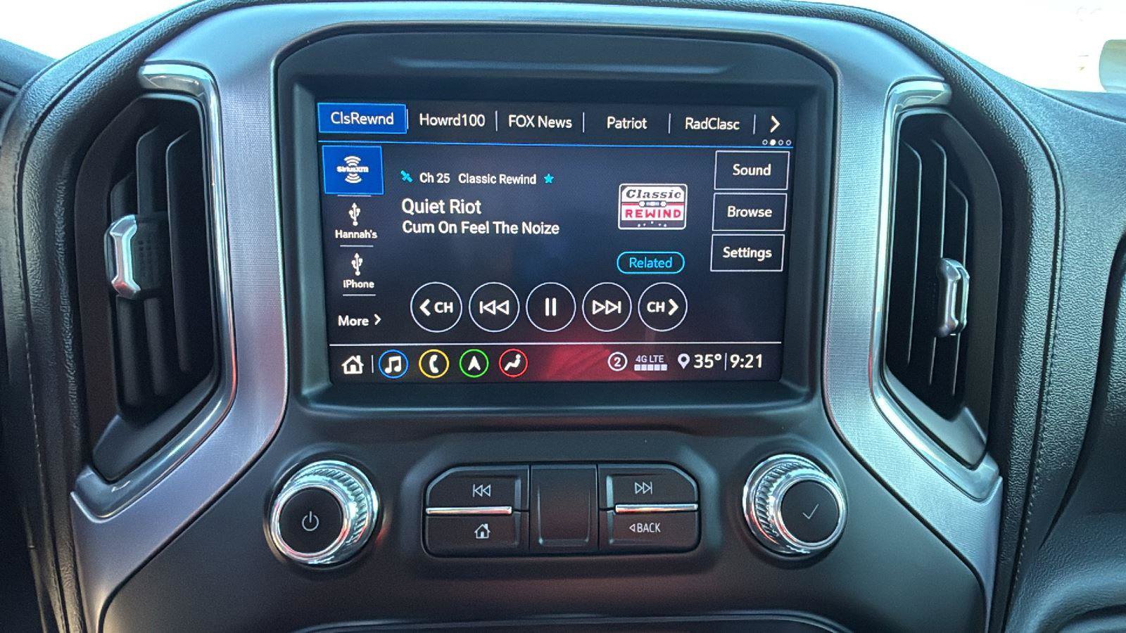 Certified 2020 GMC Sierra 2500 SLT w/ SLT Convenience Package image 19