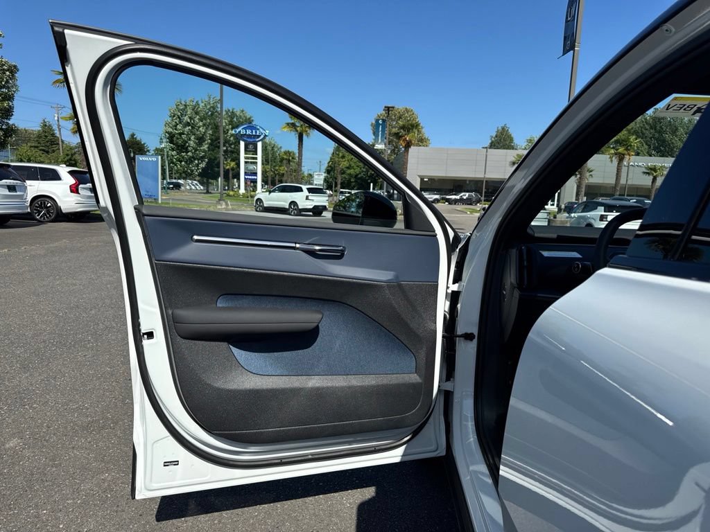 New 2026 Volvo EX30 Ultra w/ Protection Package Premier AWD/4WD image 10