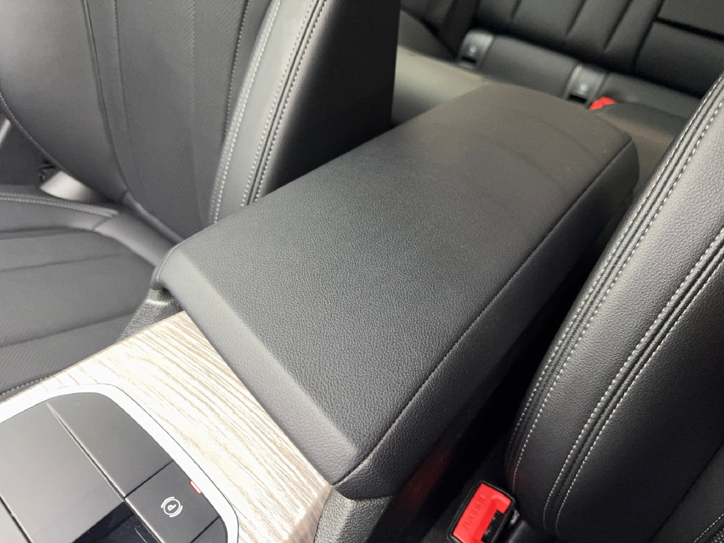 Used 2025 BMW 330i Sedan RWD image 71