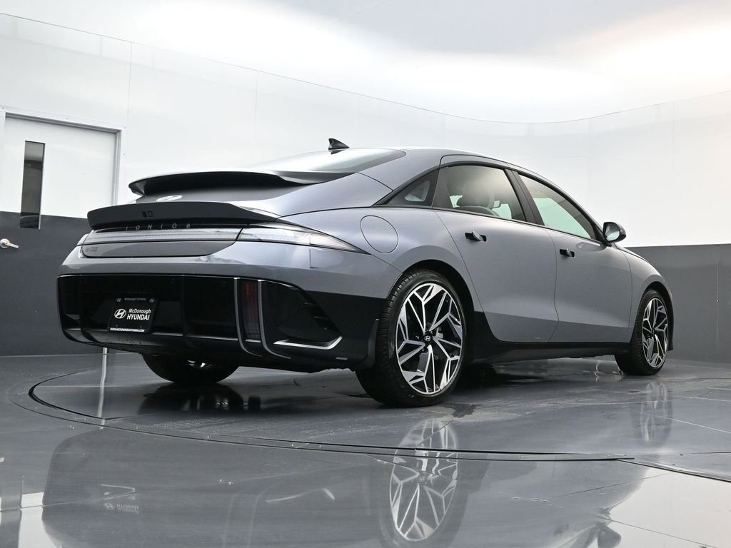 Used 2024 Hyundai Ioniq 6 SEL image 25