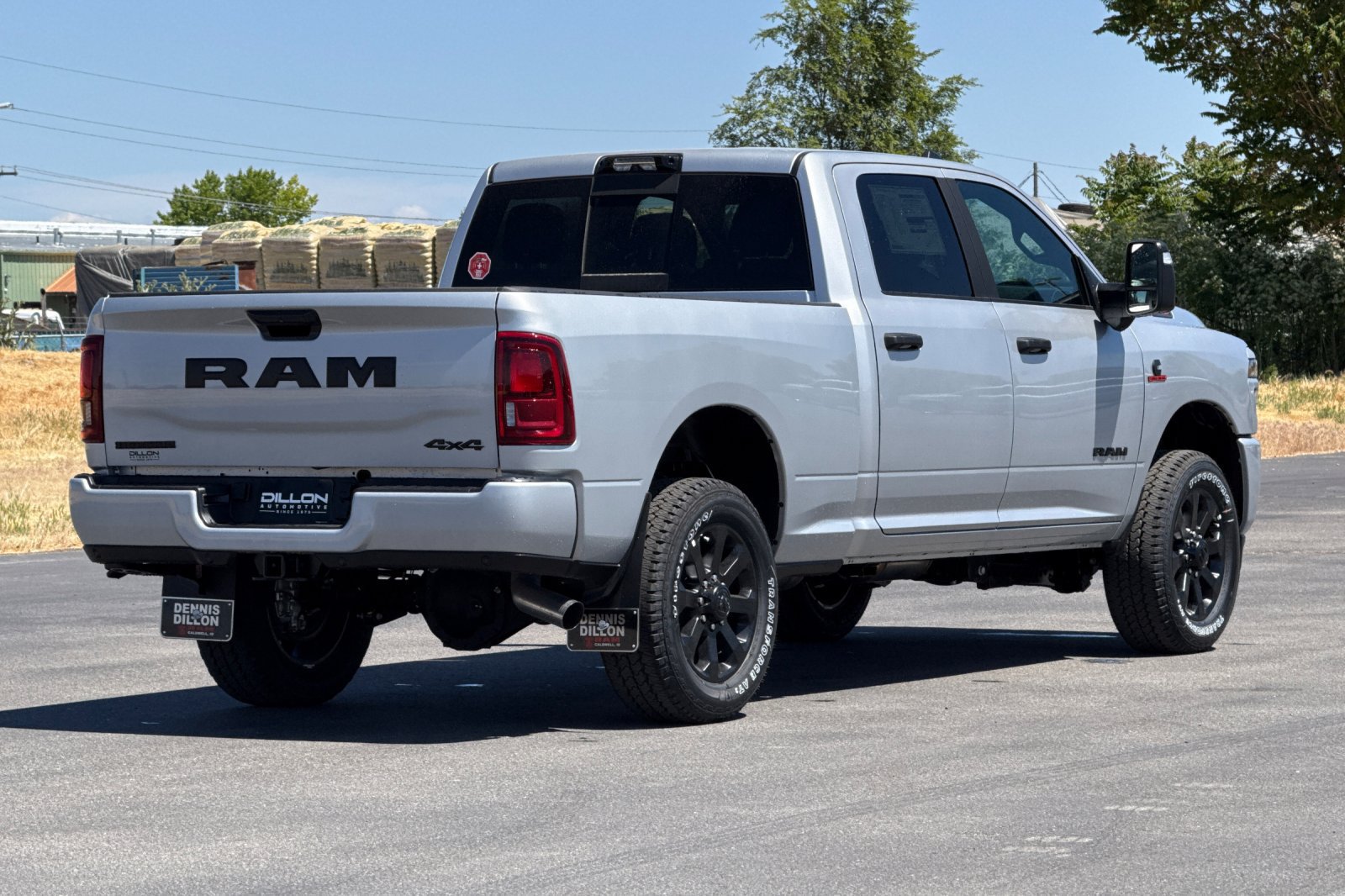 New 2026 RAM 3500 Big Horn AWD/4WD image 6