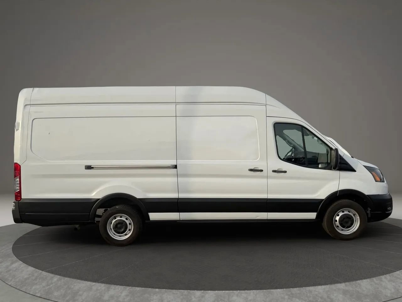 Used 2021 Ford Transit 250 148 High Roof Extended RWD image 9