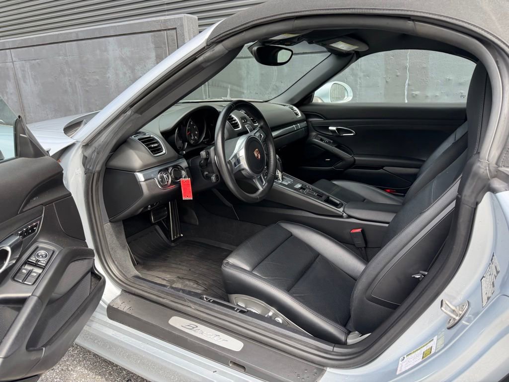 Certified 2015 Porsche Boxster RWD image 15