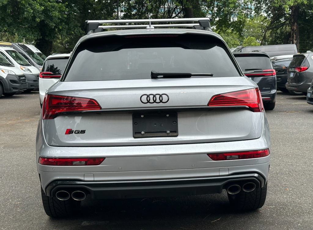 Used 2022 Audi SQ5 Premium Plus AWD/4WD image 2