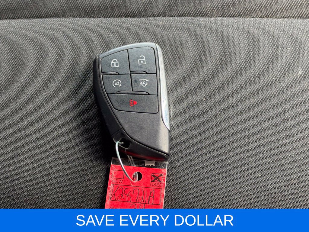 Used 2024 GMC Yukon SLE w/ LPO, Floor Liner Package RWD image 26