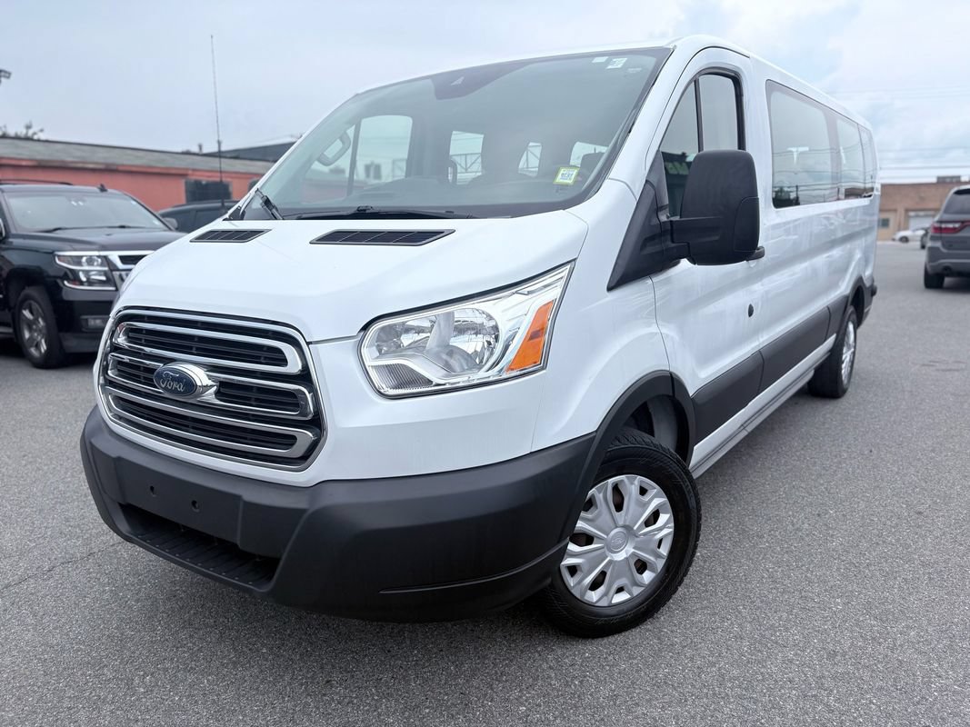 Used 2019 Ford Transit 350 XLT RWD image 1