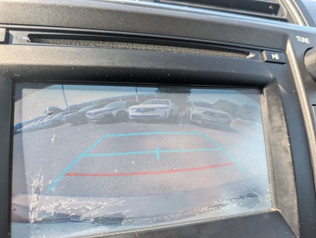 Used 2017 Toyota Camry LE FWD image 19