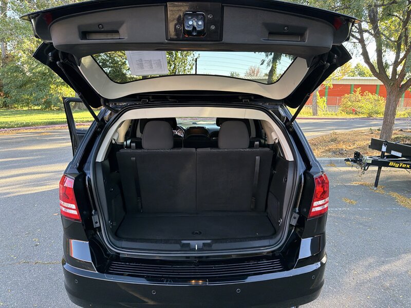 Used 2020 Dodge Journey SE w/ SE Popular Equipment Group FWD image 20