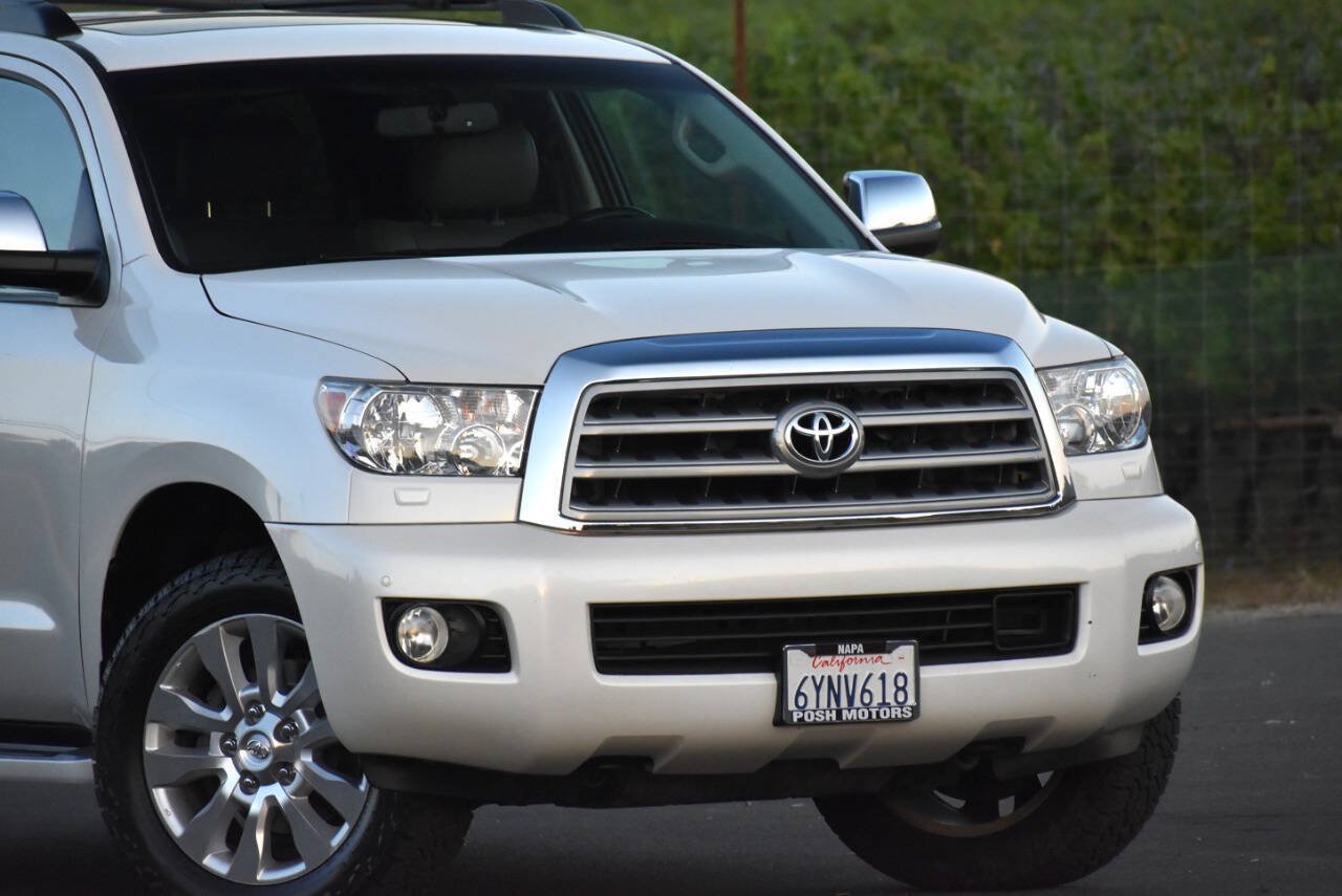 Used 2013 Toyota Sequoia Platinum AWD/4WD image 4