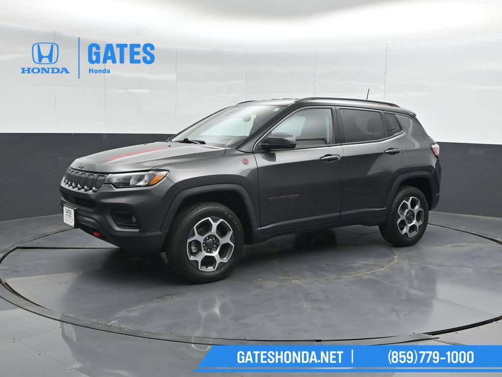 Used 2022 Jeep Compass Trailhawk w/ Trailhawk Convenience Group AWD/4WD image 6