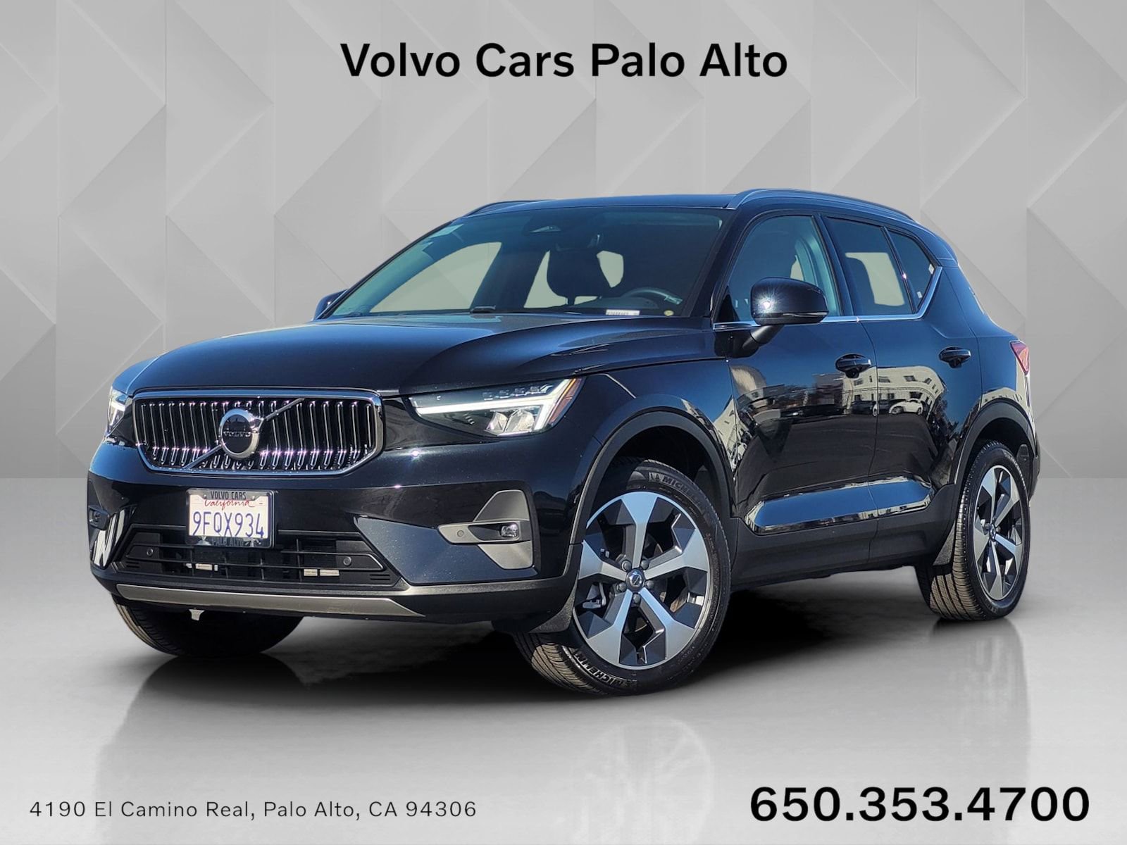 Certified 2023 Volvo XC40 B5 Plus w/ Protection Package Premier