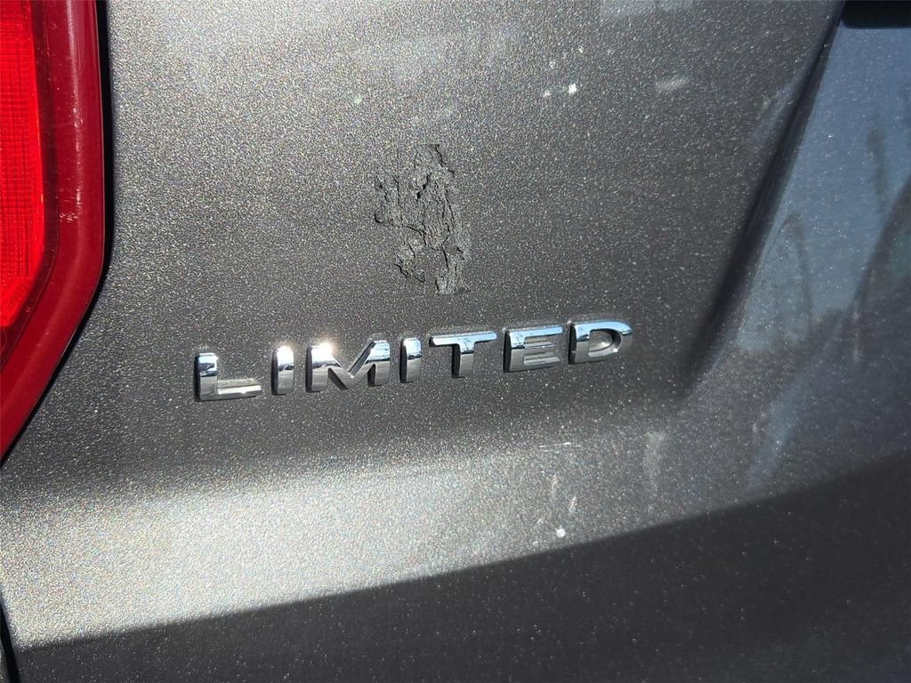 Used 2017 Ford Explorer Limited AWD/4WD image 23