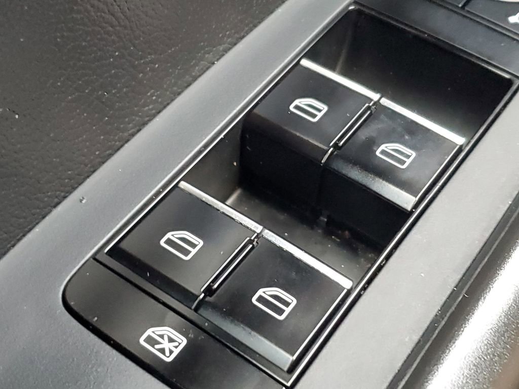 Used 2023 MAZDA CX-50 2.5 S w/ Cargo Package image 35