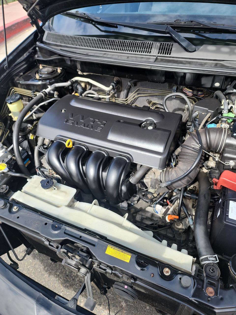 Used 2004 Toyota Matrix XR image 13