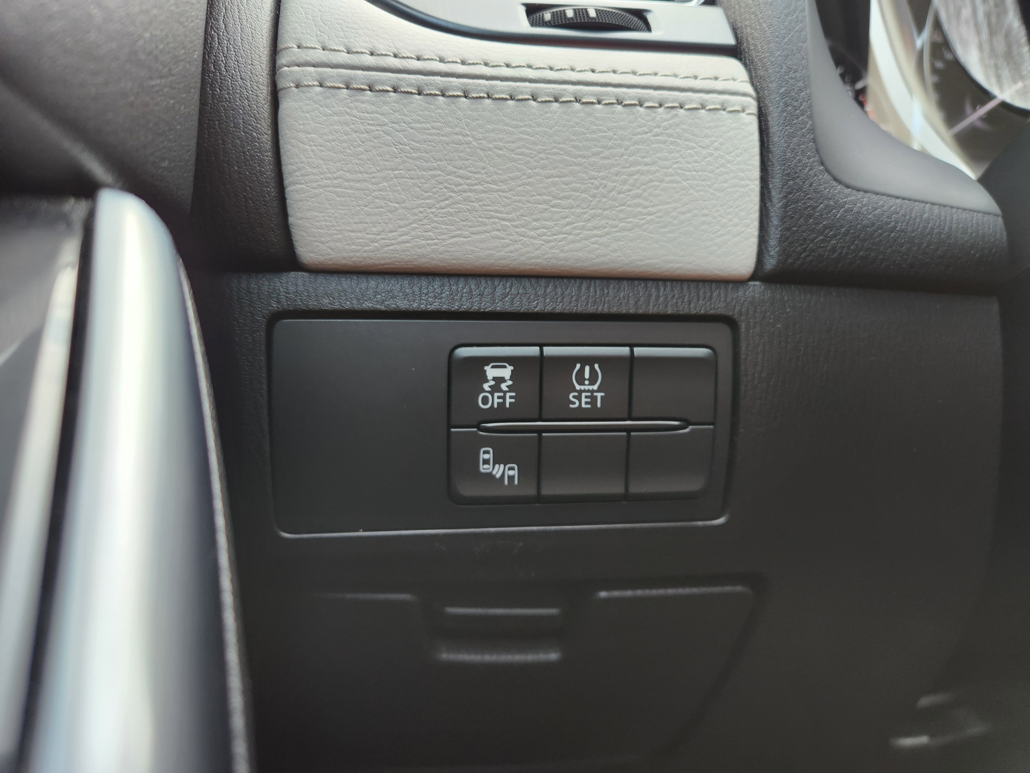 Used 2016 MAZDA MAZDA6 Grand Touring image 28