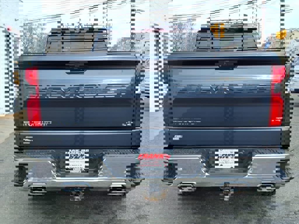 Used 2021 Chevrolet Silverado 1500 LTZ w/ LTZ Premium Package image 5