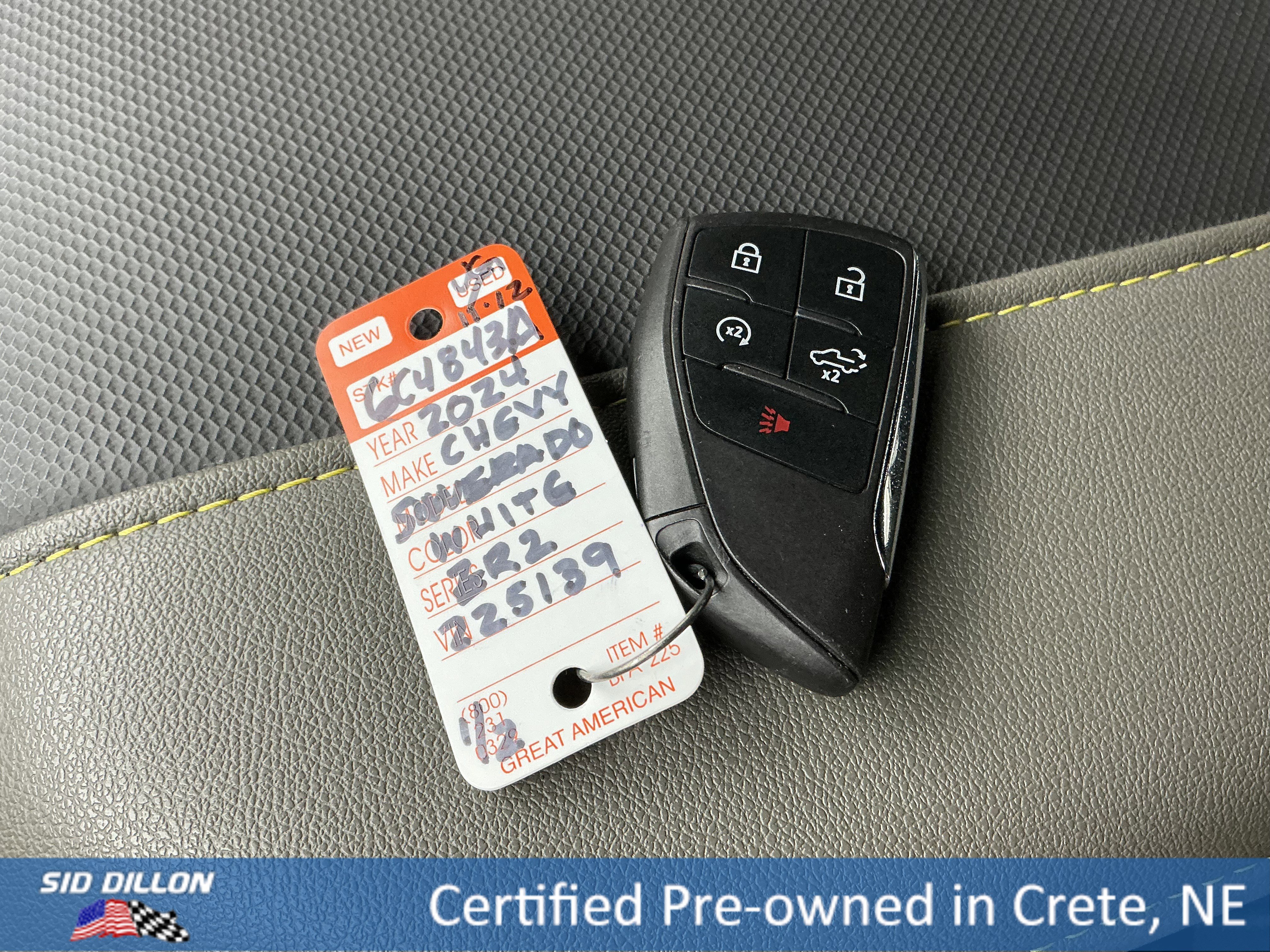 Used 2024 Chevrolet Silverado 1500 ZR2 image 8