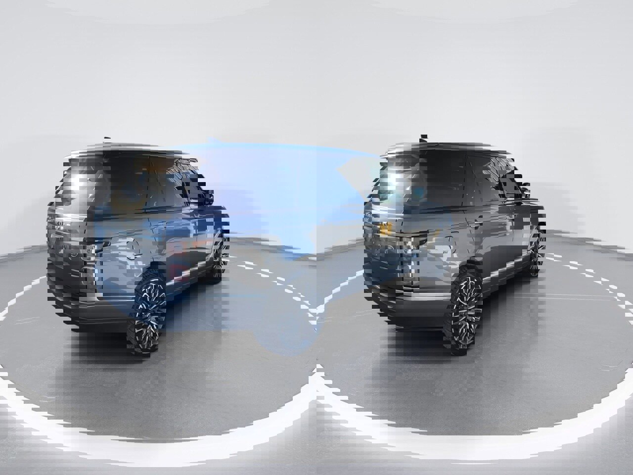 Used 2019 Land Rover Range Rover Long Wheelbase Autobiography image 19