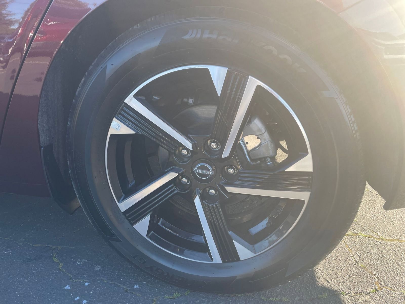 Used 2025 Nissan Sentra SV image 24