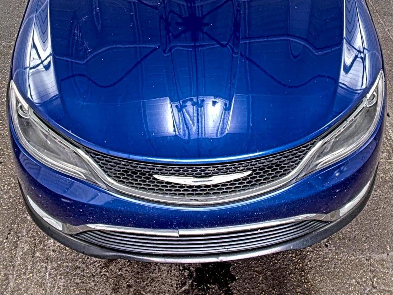 Used 2016 Chrysler 200 Limited FWD image 4
