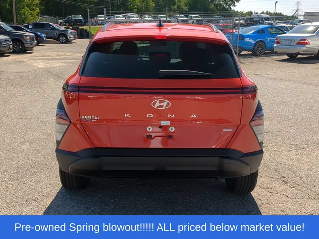 Used 2024 Hyundai Kona SEL AWD/4WD image 12