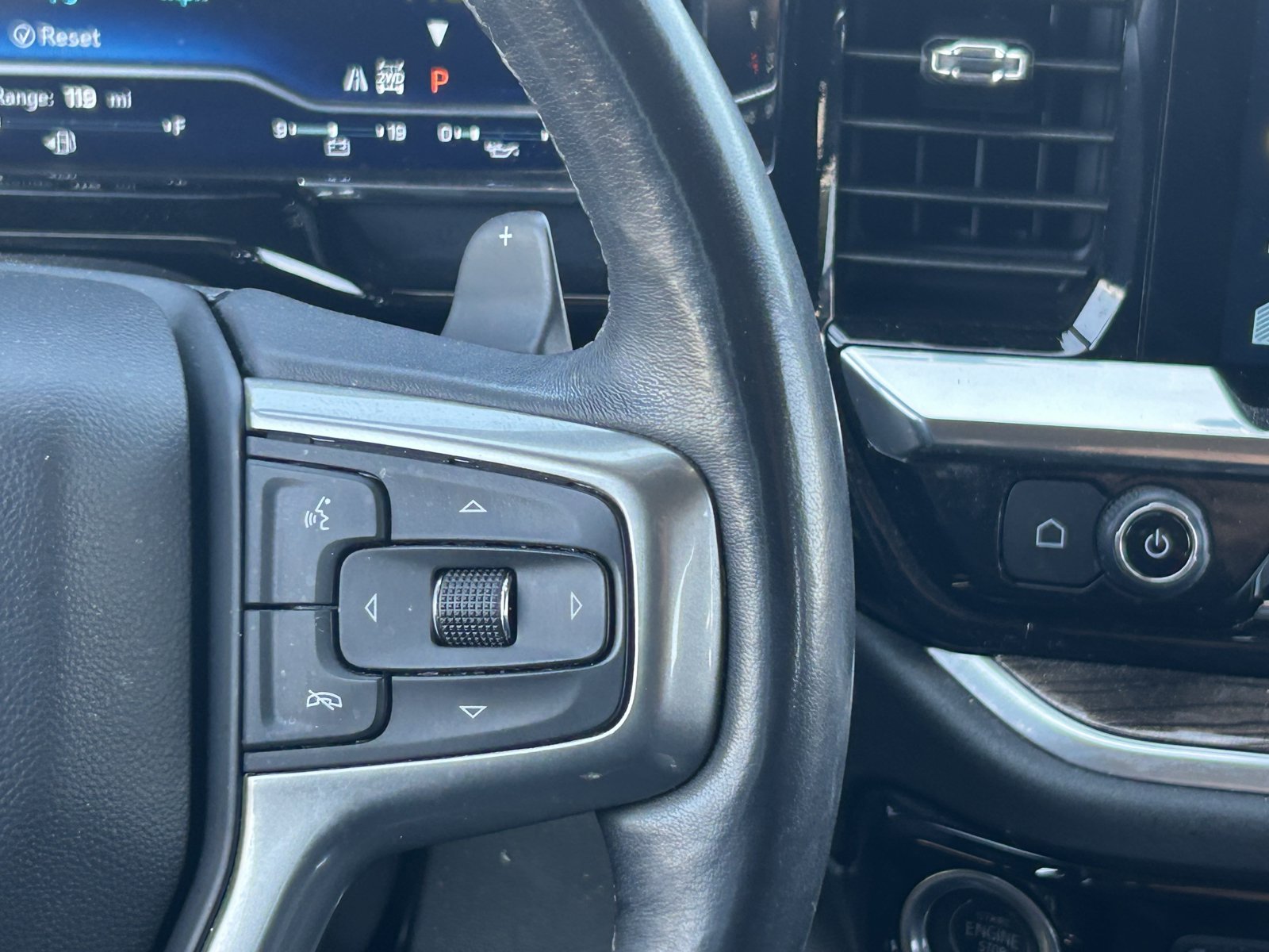 Certified 2022 Chevrolet Silverado 1500 RST w/ All Star Edition Plus AWD/4WD image 23