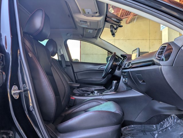 Used 2016 MAZDA MAZDA3 i Grand Touring image 18