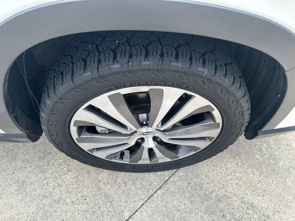 Used 2022 Subaru Ascent Limited AWD/4WD image 38