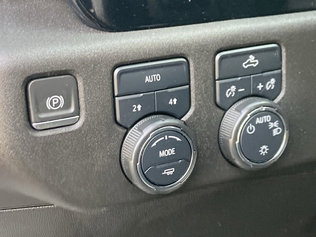 Used 2024 Chevrolet Silverado 1500 LT image 19