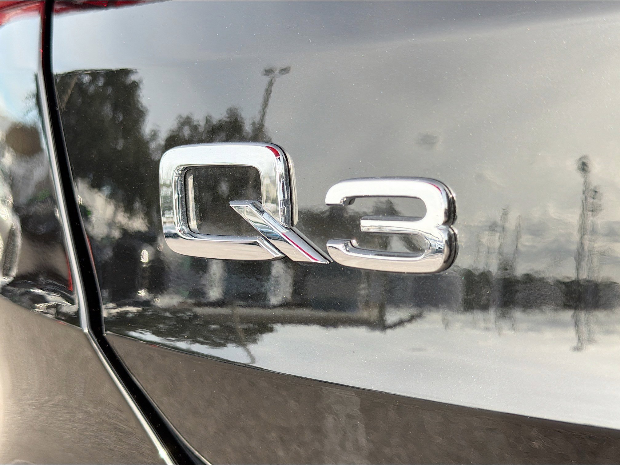 Certified 2024 Audi Q3 2.0T Premium Plus image 11