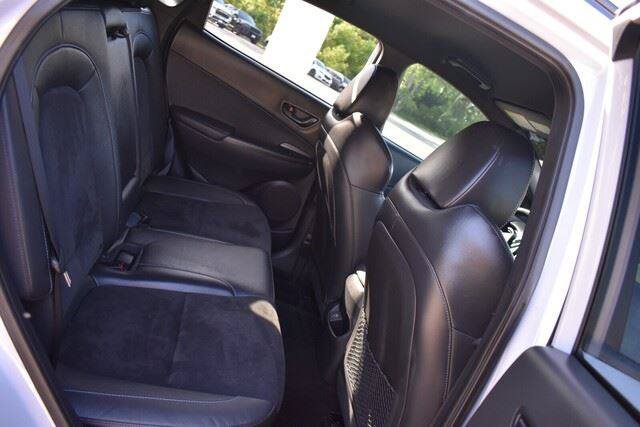 Used 2022 Hyundai Kona N FWD image 17