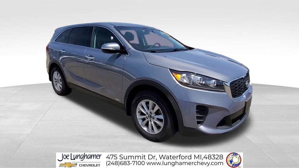 Used 2020 Kia Sorento LX AWD/4WD image 2